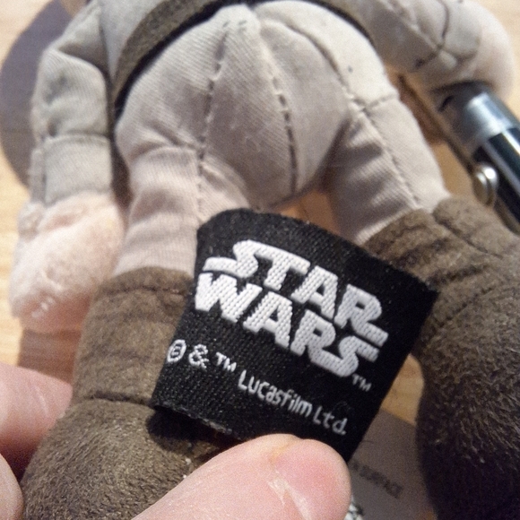 Starwars Luke Skywalker Plush - Picture 4 of 4